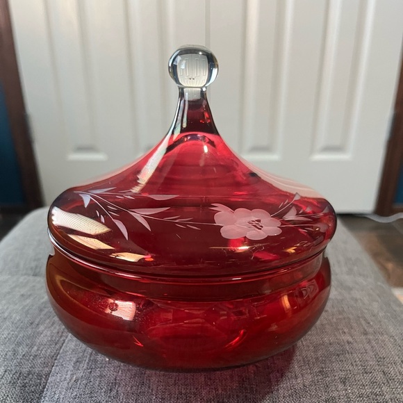 Elegant Red Glass Candy Dish with Lid - Picture 3 of 5